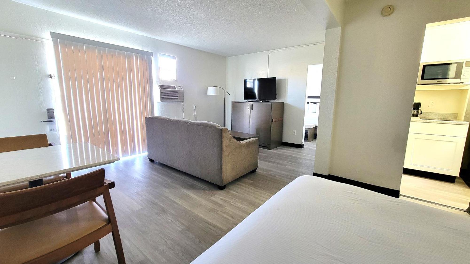 Mc Pacific Inn & Suites Torrance Dış mekan fotoğraf